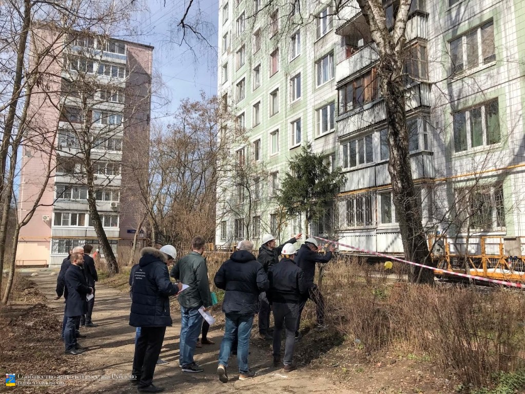 С инспекцией выполняемых работ по капитальному ремонту Рублёво посетил руководитель ФКР 19